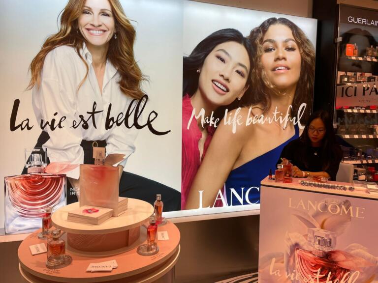2 Perfection - L'Oréal MDAY Lancôme BXL Rue Neuve (3)